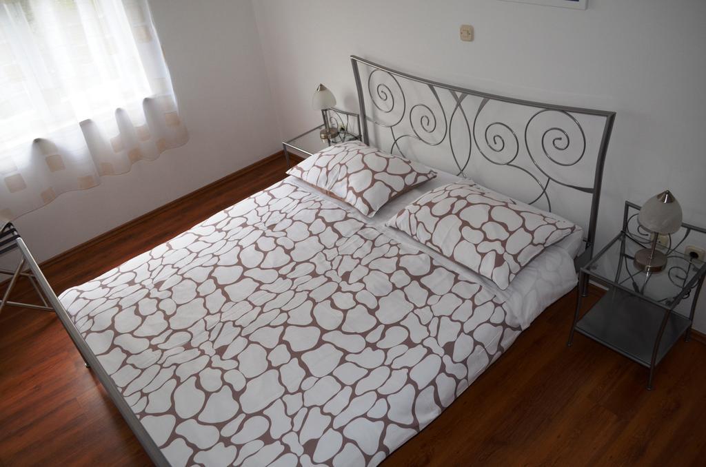 Blue Tree Rooms Σπλιτ Εξωτερικό φωτογραφία