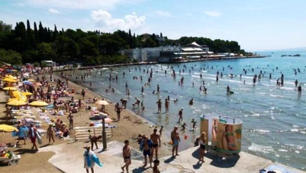 Blue Tree Rooms Σπλιτ Εξωτερικό φωτογραφία